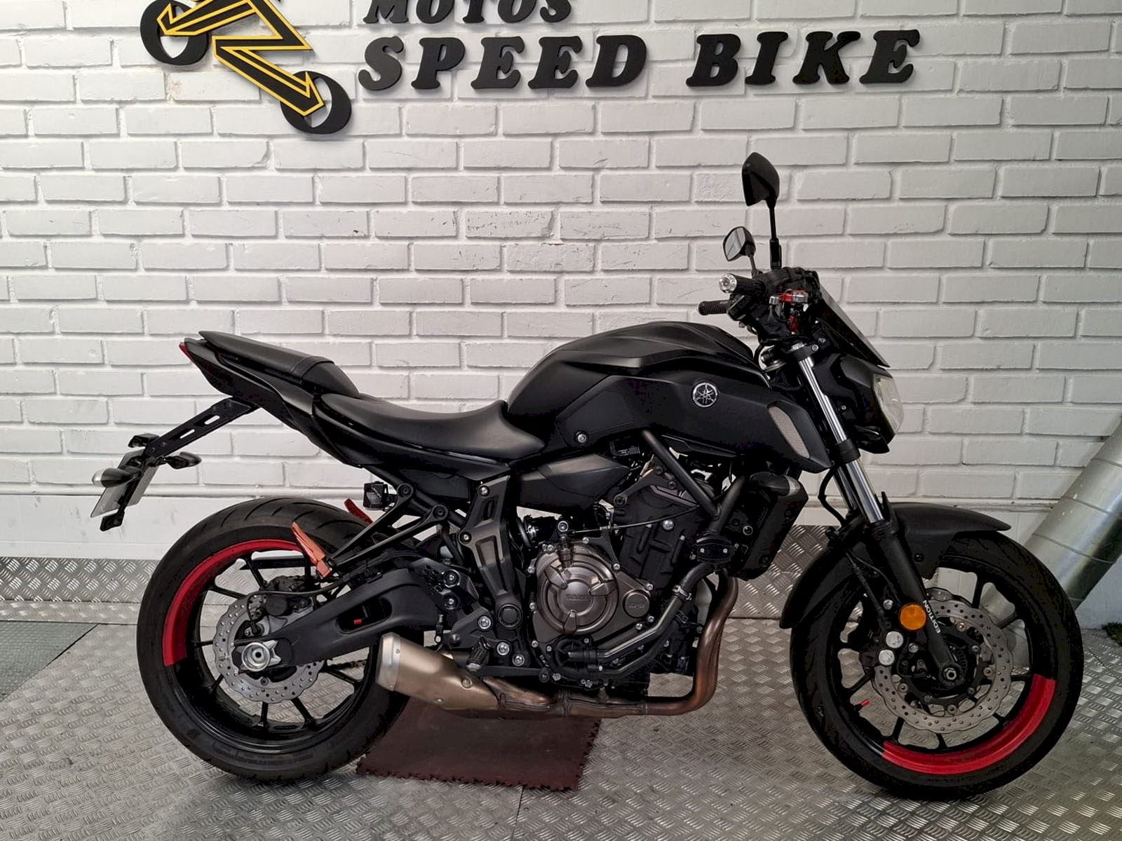 Yamaha MT 07
