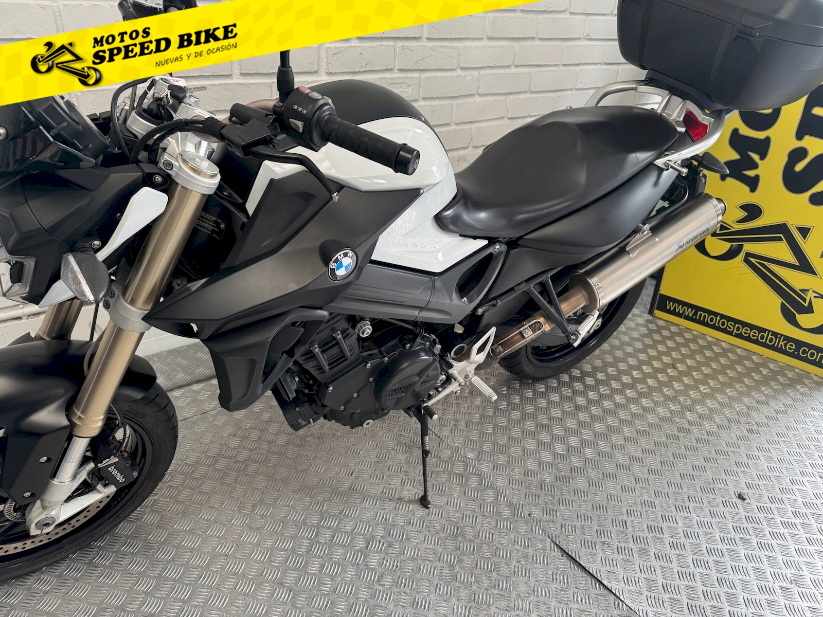 BMW F 800R de ocasión en Madrid - imagen 15
