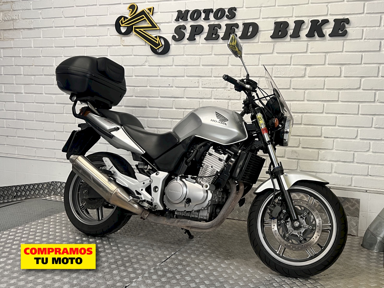 Honda CBF 500 de ocasión en Madrid - imagen 2