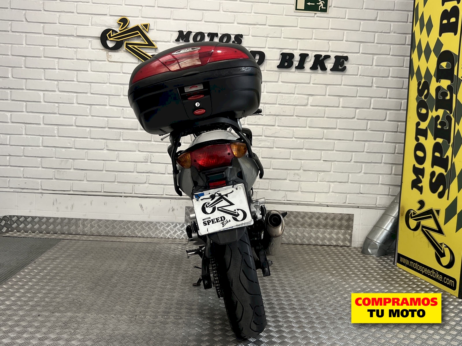 Honda CBF 500 de ocasión en Madrid - imagen 10