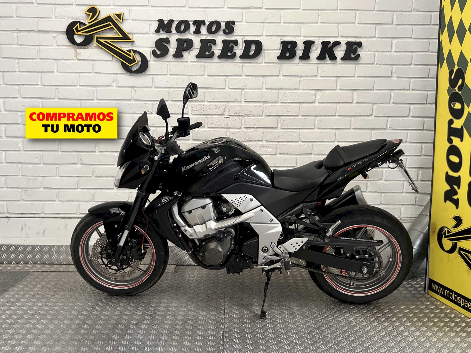Kawasaki Z 750 de ocasión en Madrid - imagen 8