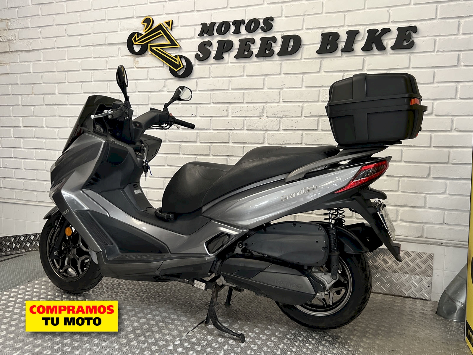 Kymco Grand Dink 300 ABS de ocasión en Madrid - imagen 8