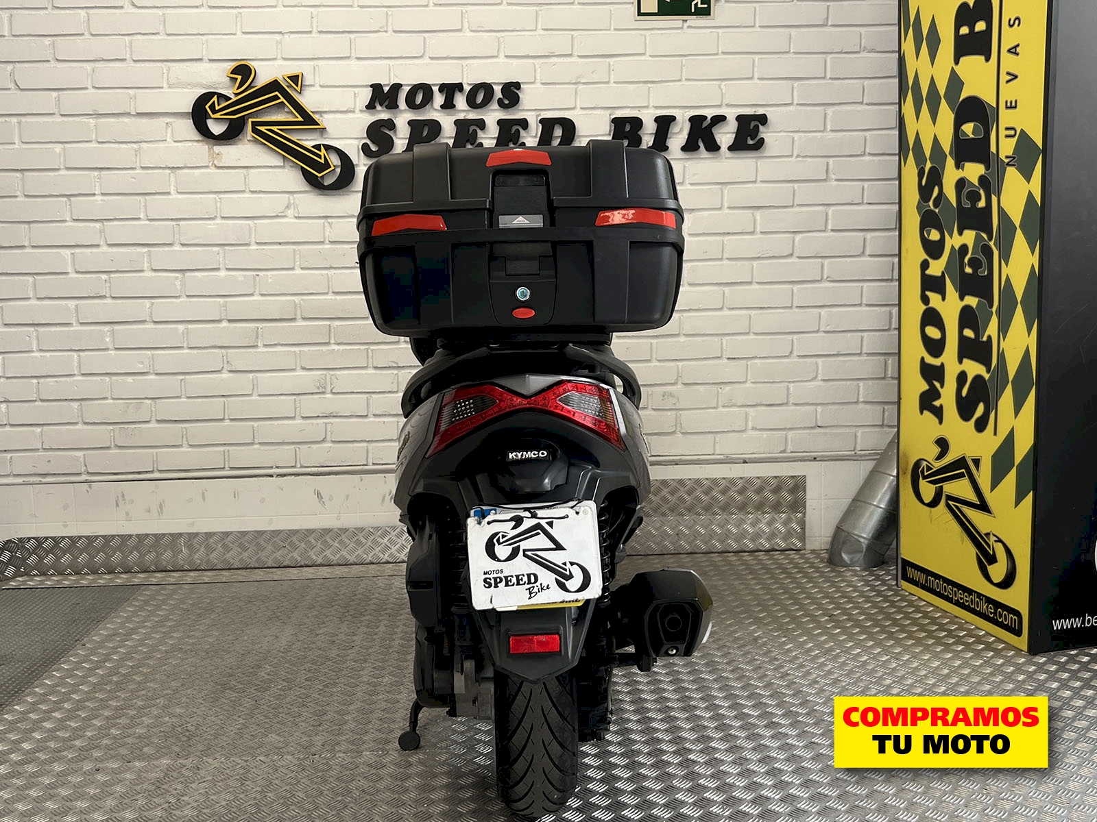 Kymco Grand Dink 300 ABS de ocasión en Madrid - imagen 10