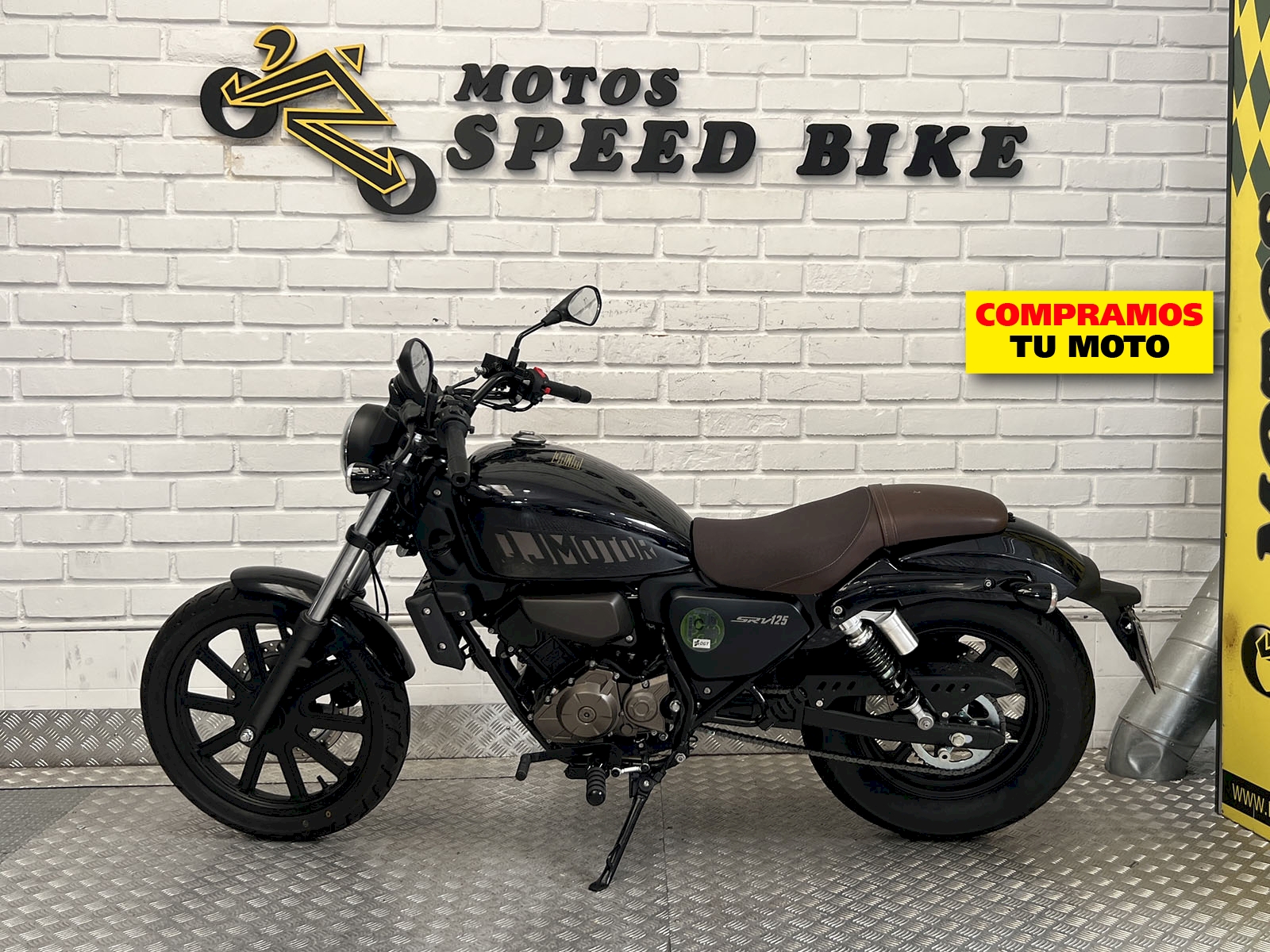QJ Motor SRV 125 de ocasión en Madrid - imagen 9