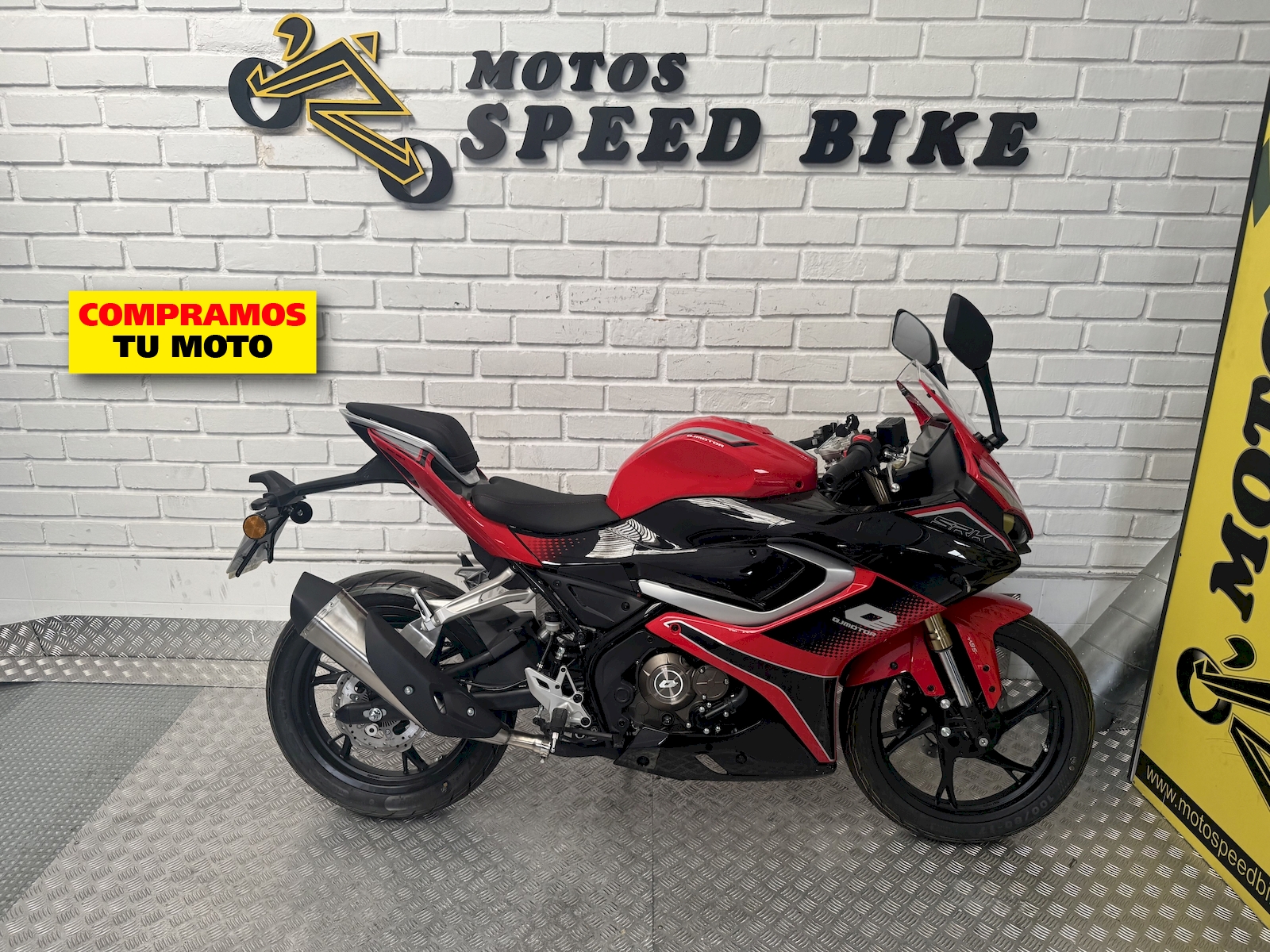 QJ Motor SRK 125 R