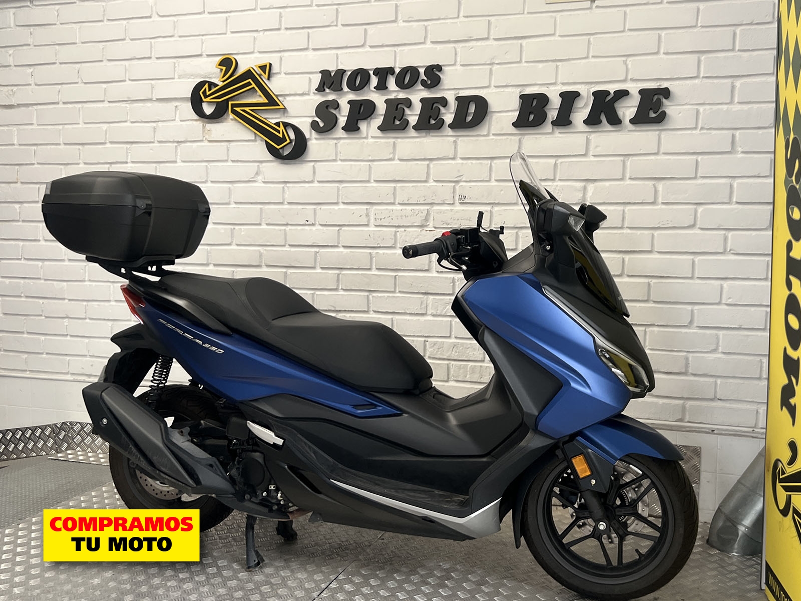 Honda Forza 350 de ocasión en Madrid - imagen 2