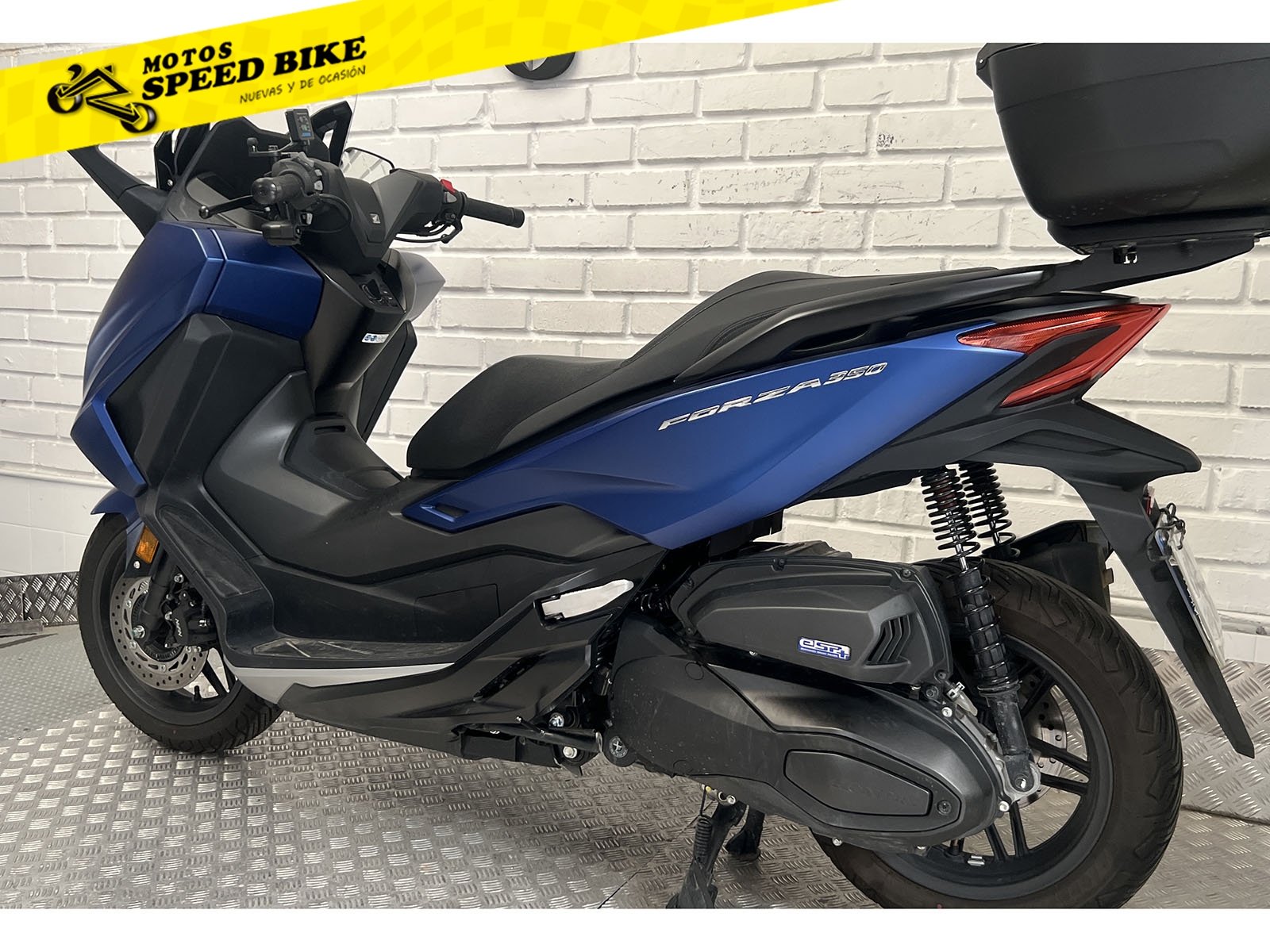 Honda Forza 350 de ocasión en Madrid - imagen 11