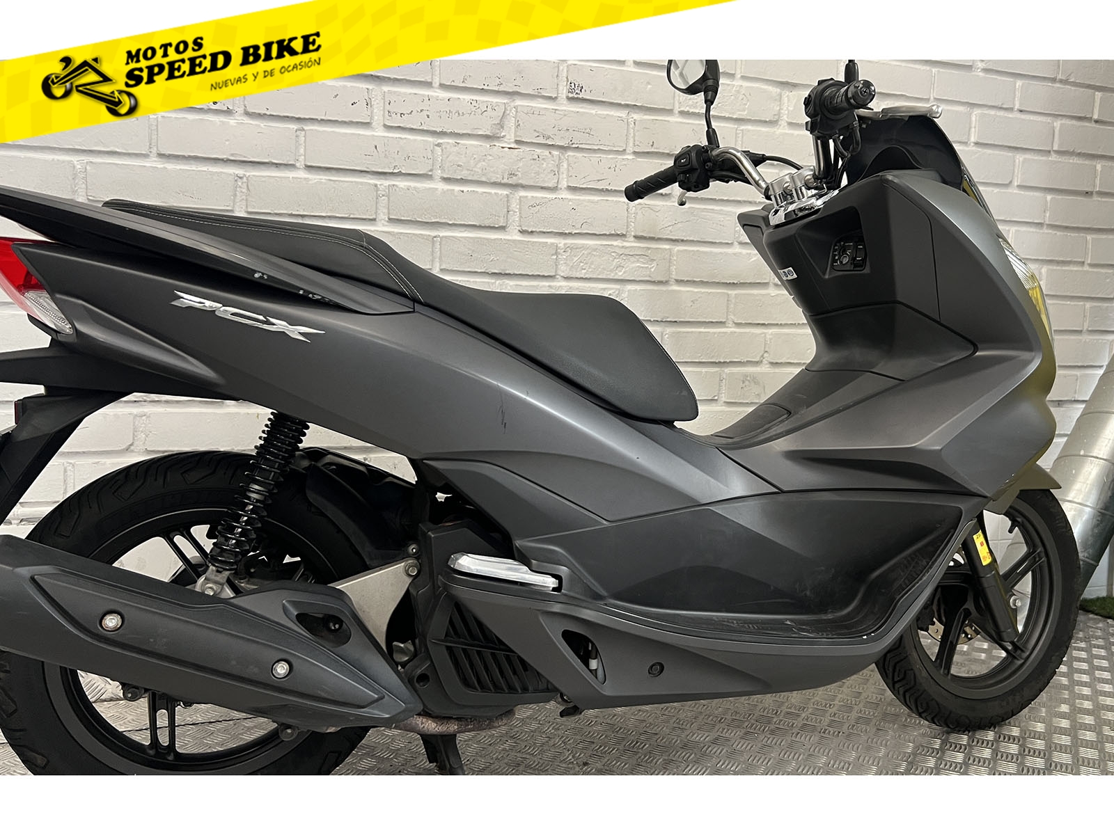 Honda PCX 125 de ocasión en Madrid - imagen 5