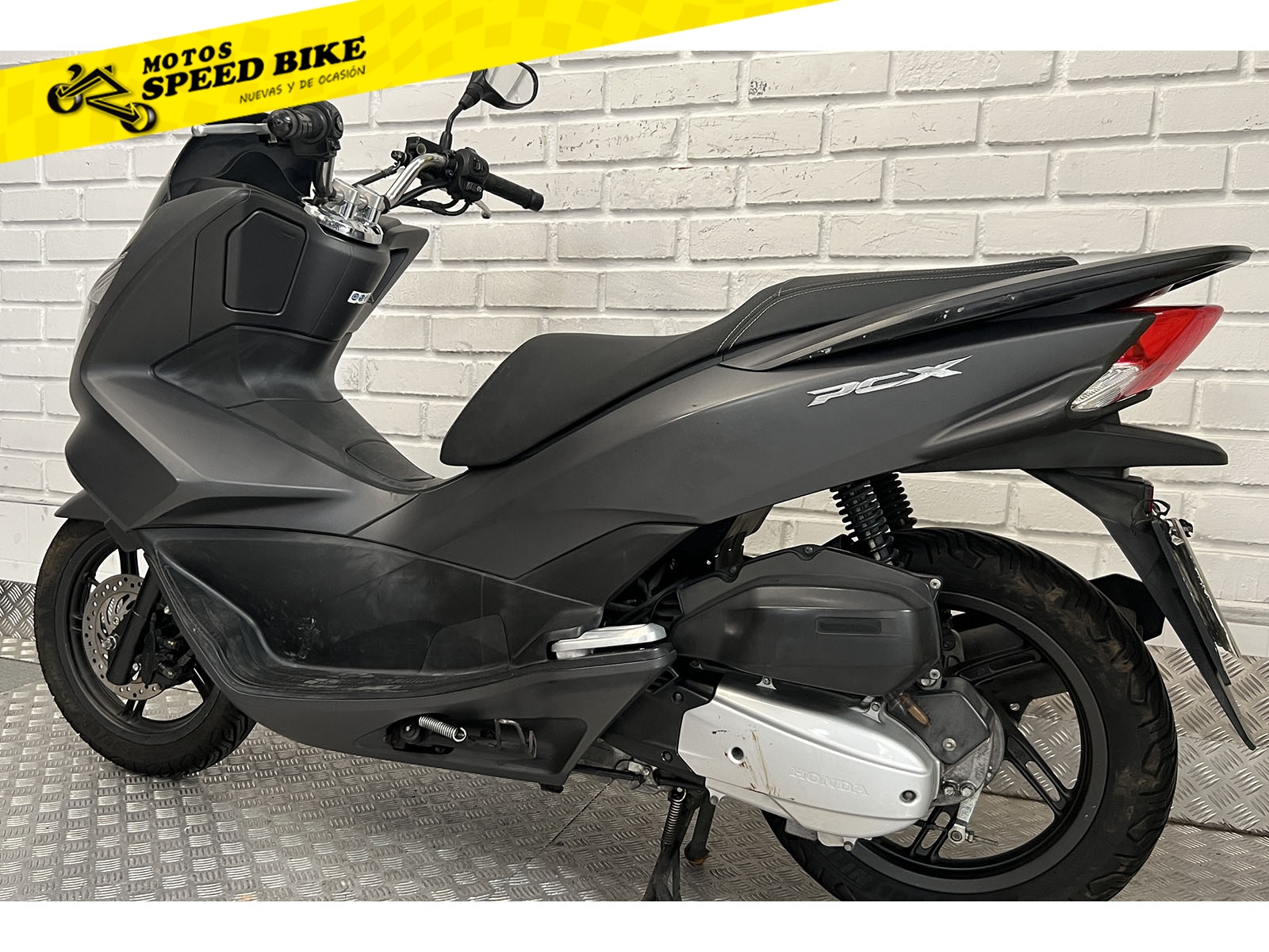 Honda PCX 125 de ocasión en Madrid - imagen 11