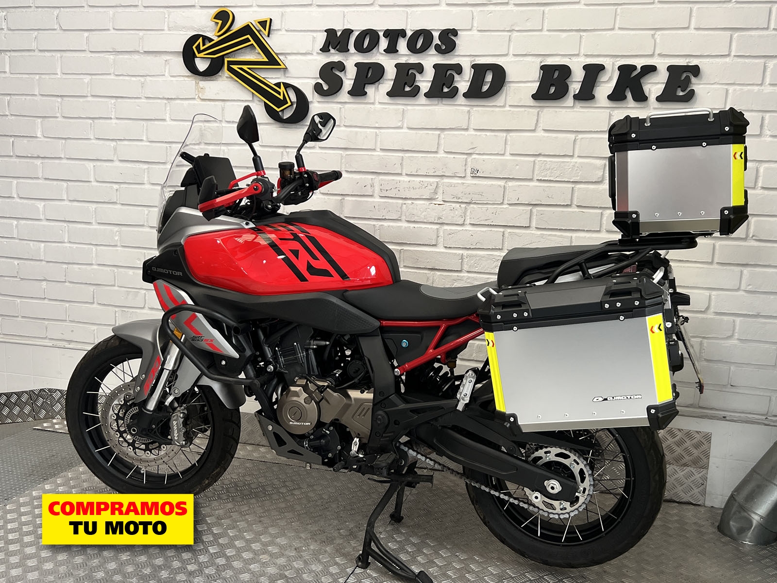QJ Motor SRT 600 SX de ocasión en Madrid - imagen 12