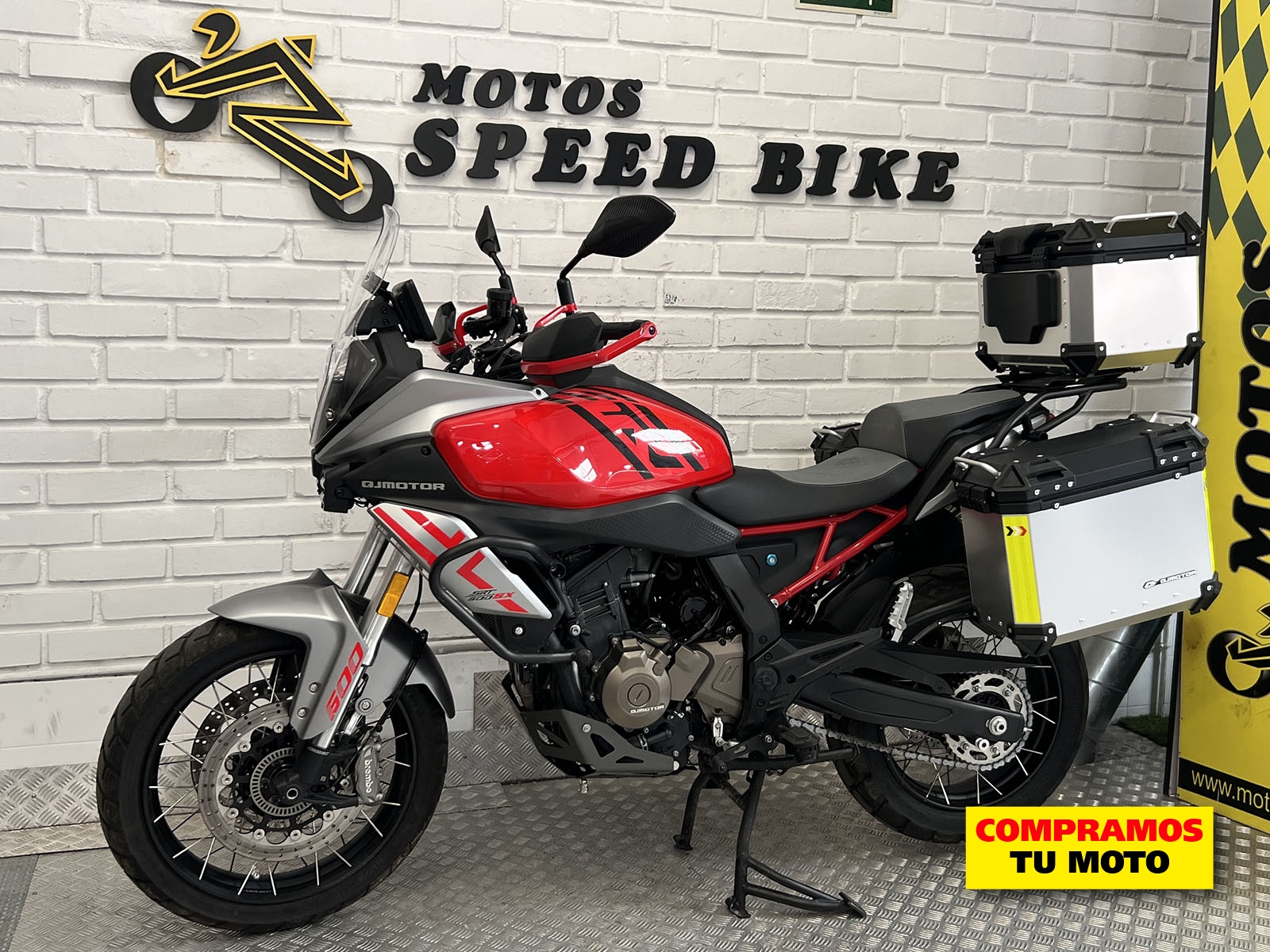 QJ Motor SRT 600 SX de ocasión en Madrid - imagen 14