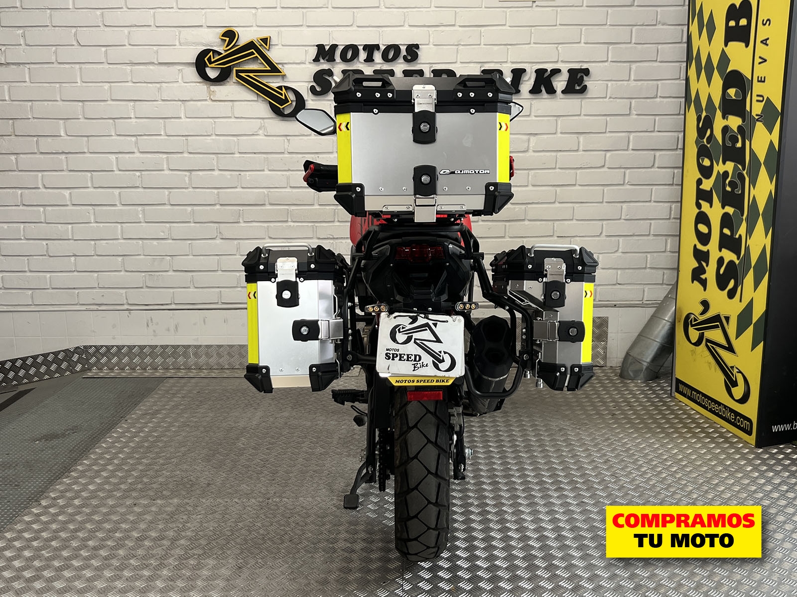 QJ Motor SRT 600 SX de ocasión en Madrid - imagen 16
