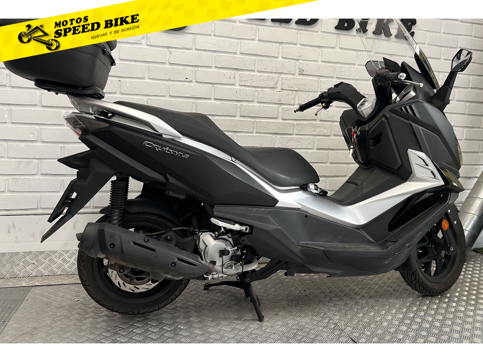 Sym Cruisym 125i de ocasión en Madrid - imagen 3