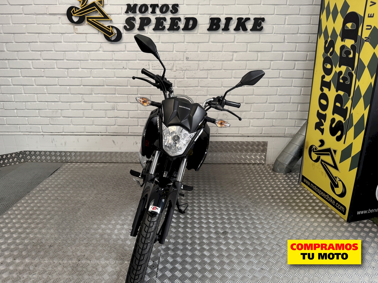 Honda CB 125 F de ocasión en Madrid - imagen 6
