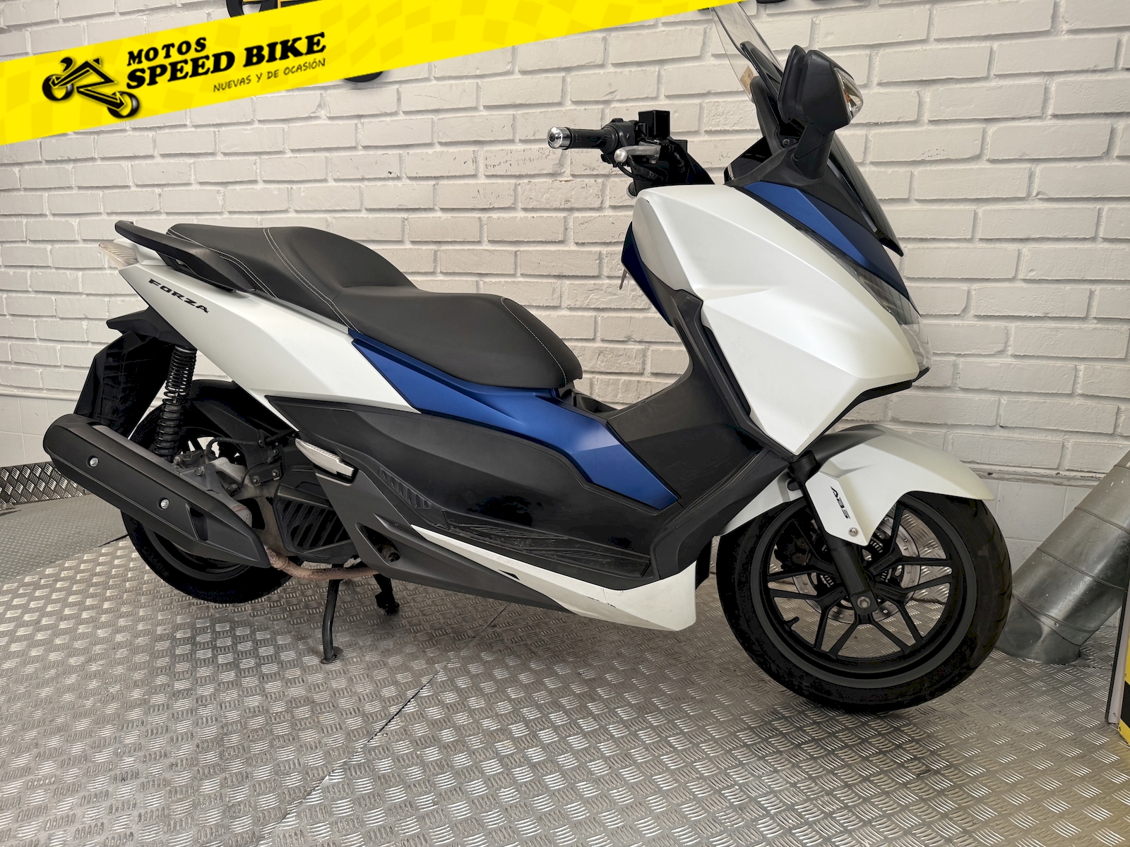 Honda Forza 125 de ocasión en Madrid - imagen 3