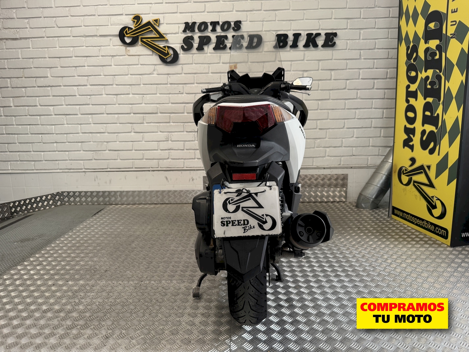 Honda Forza 125 de ocasión en Madrid - imagen 15