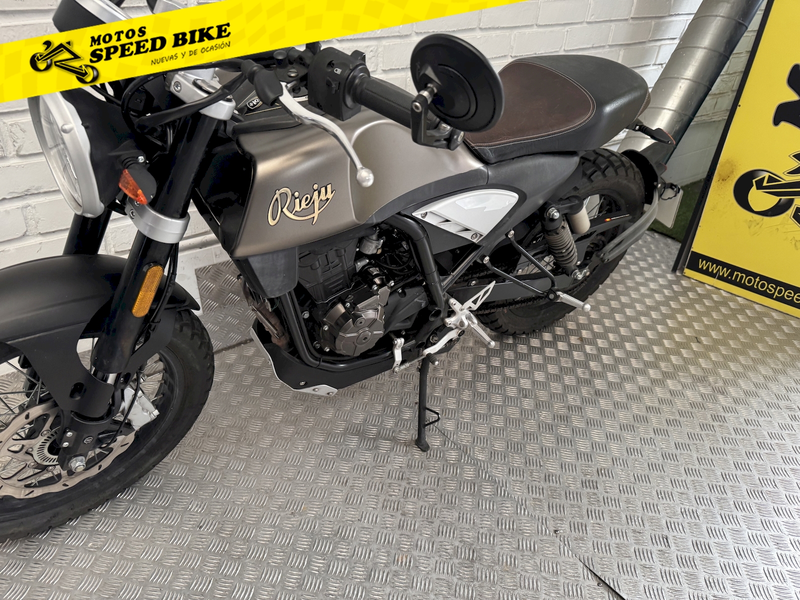 Rieju Century 125 de ocasión en Madrid - imagen 14