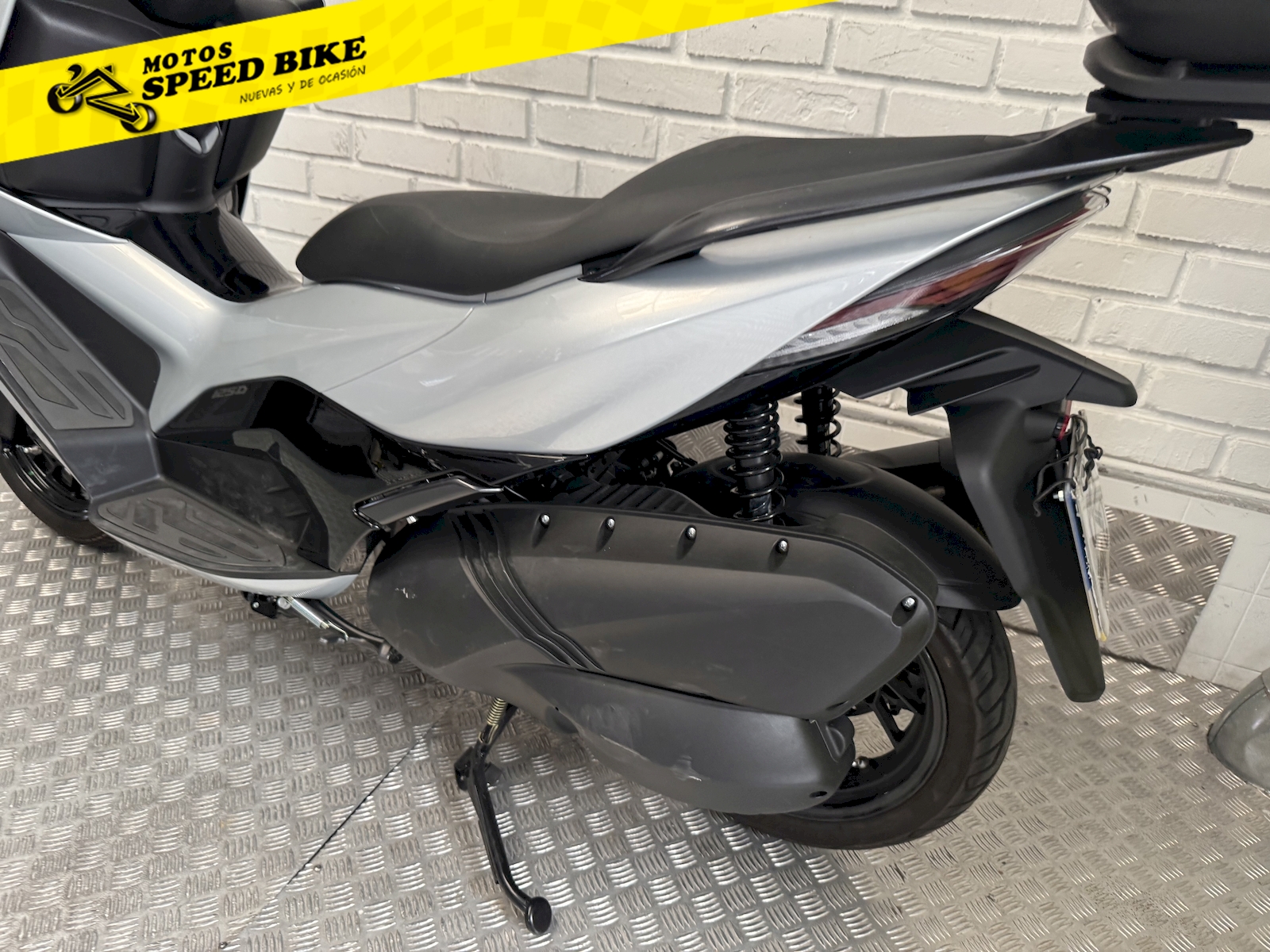 Zontes 125 D de ocasión en Madrid - imagen 14