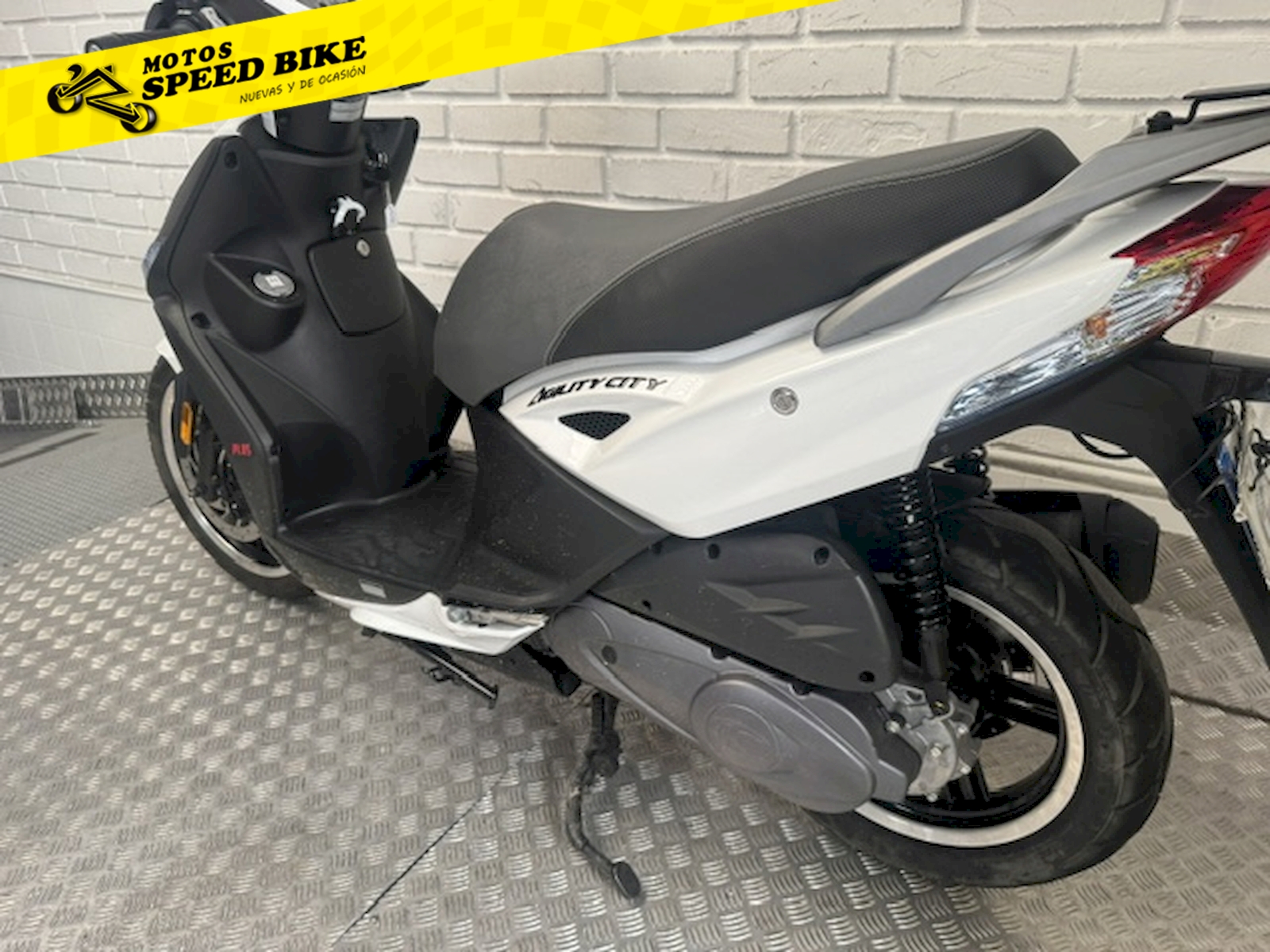 Kymco Agility City Plus 125 de ocasión en Madrid - imagen 13