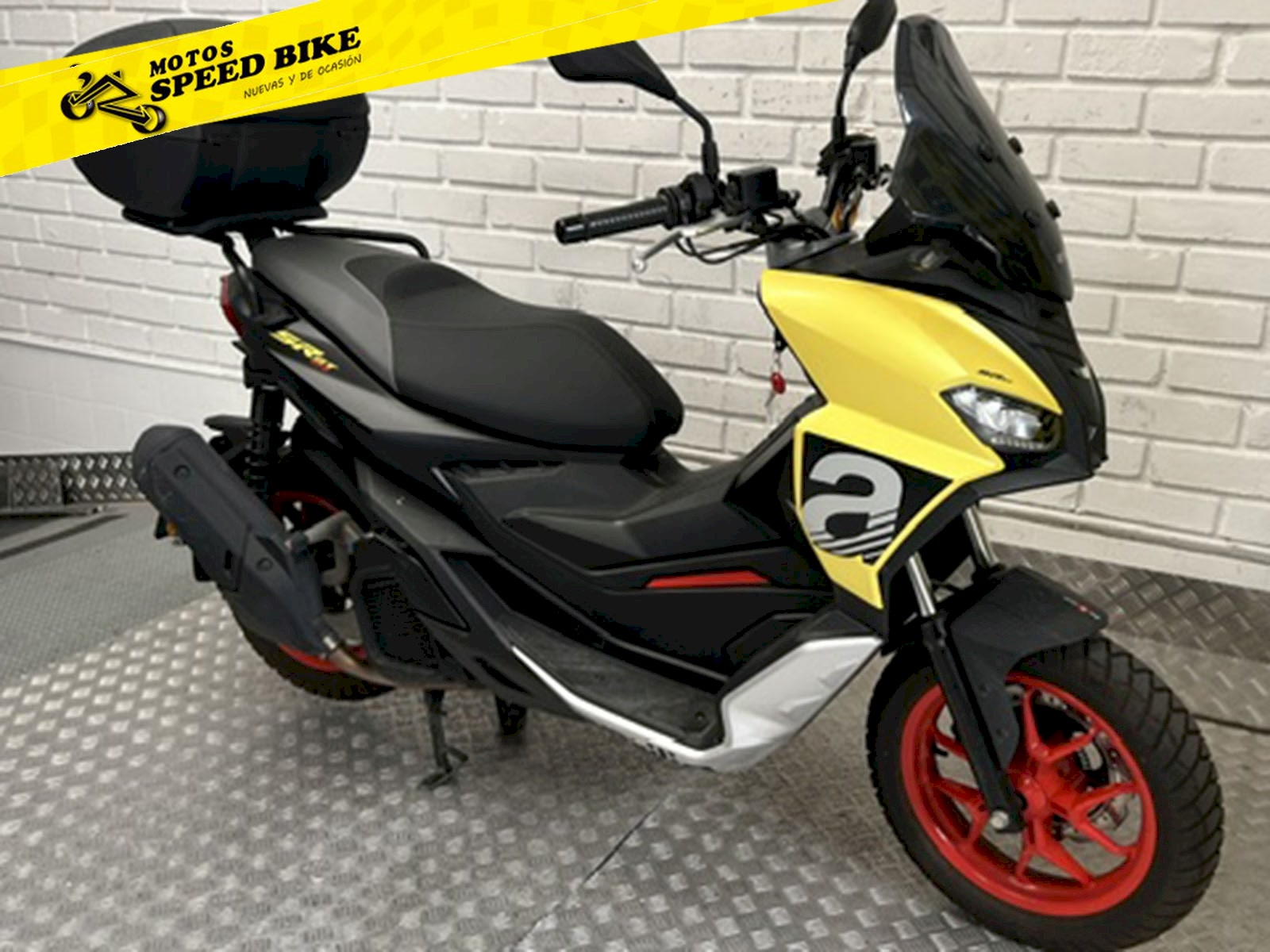 Aprilia SR GT 125 Sport de ocasión en Madrid - imagen 2