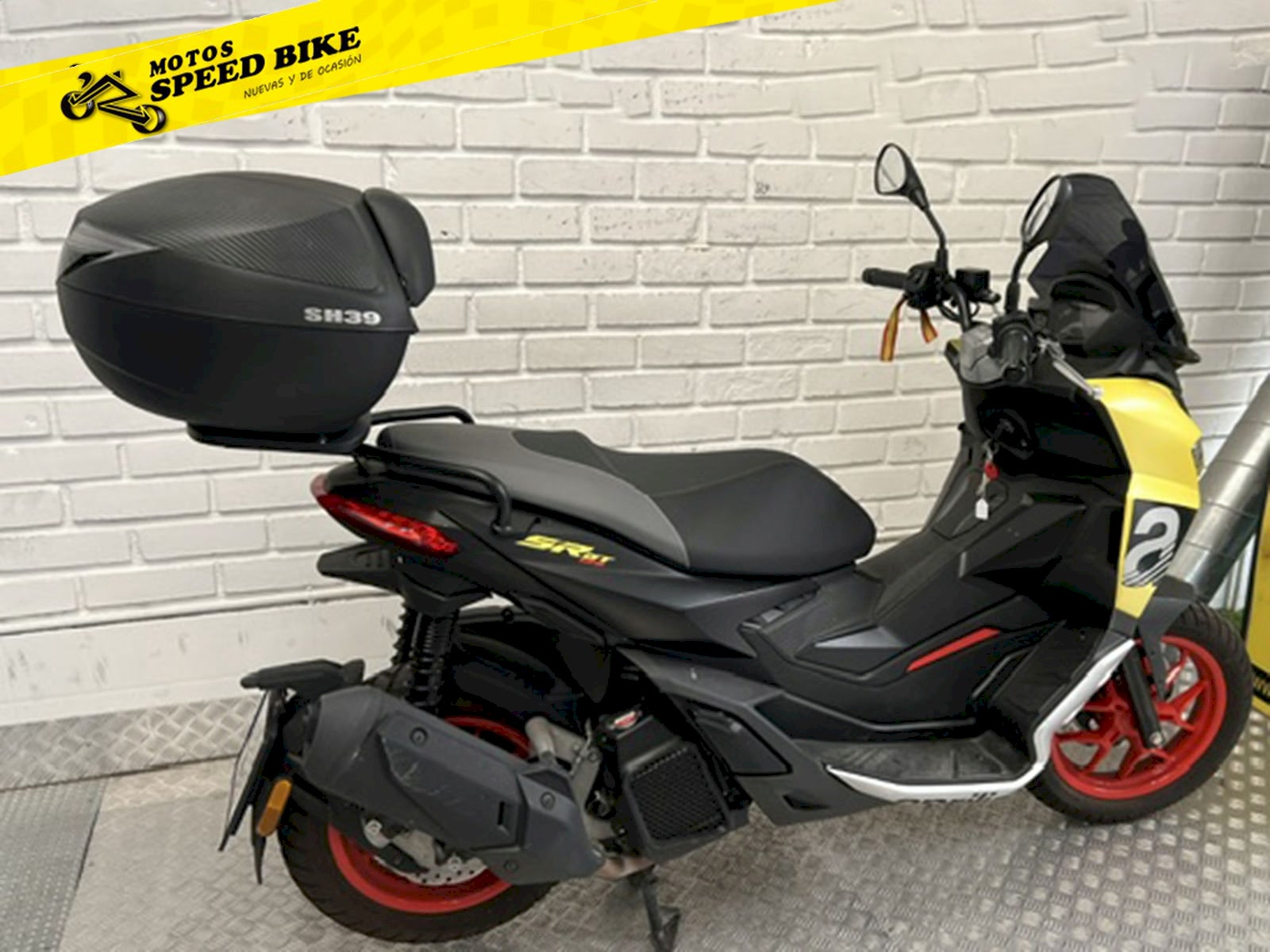 Aprilia SR GT 125 Sport de ocasión en Madrid - imagen 5