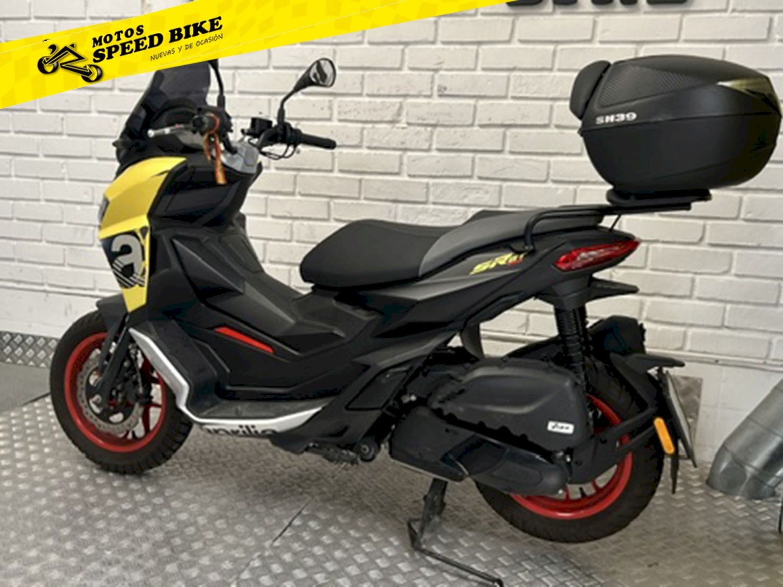 Aprilia SR GT 125 Sport de ocasión en Madrid - imagen 11