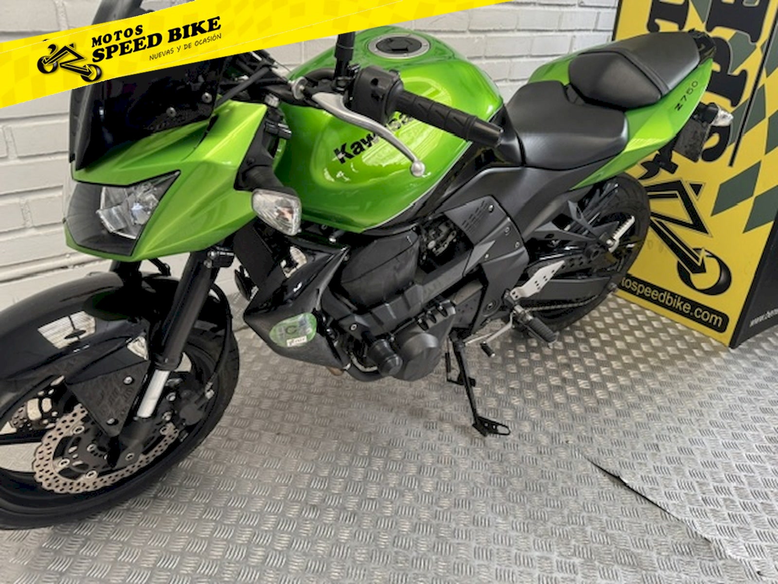 Kawasaki Z 750 de ocasión en Madrid - imagen 15