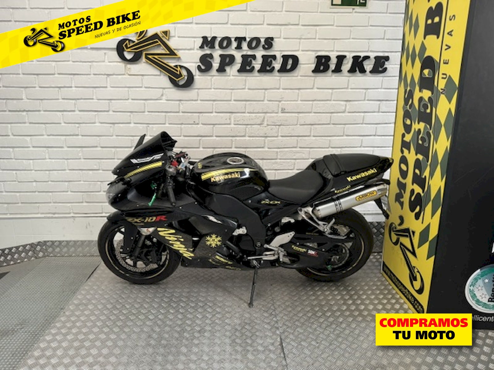 Kawasaki ZX 10R de ocasión en Madrid - imagen 11