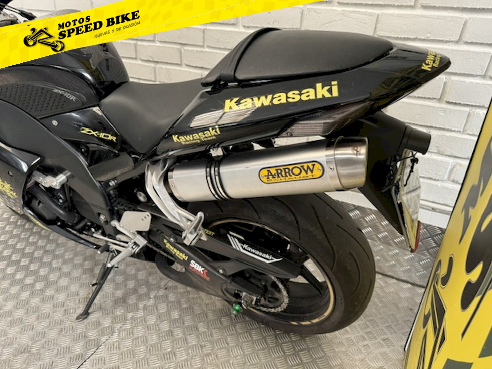 Kawasaki ZX 10R de ocasión en Madrid - imagen 14