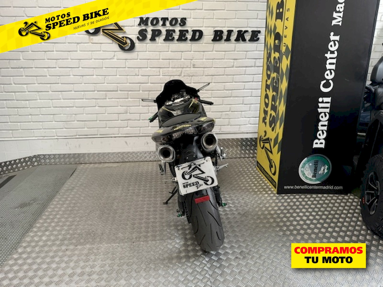Kawasaki ZX 10R de ocasión en Madrid - imagen 17