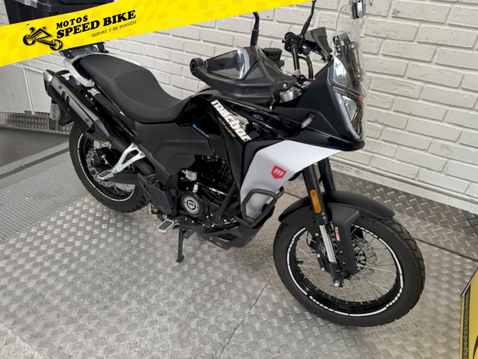 Macbor Montana XR1 125 Evo de ocasión en Madrid - imagen 3