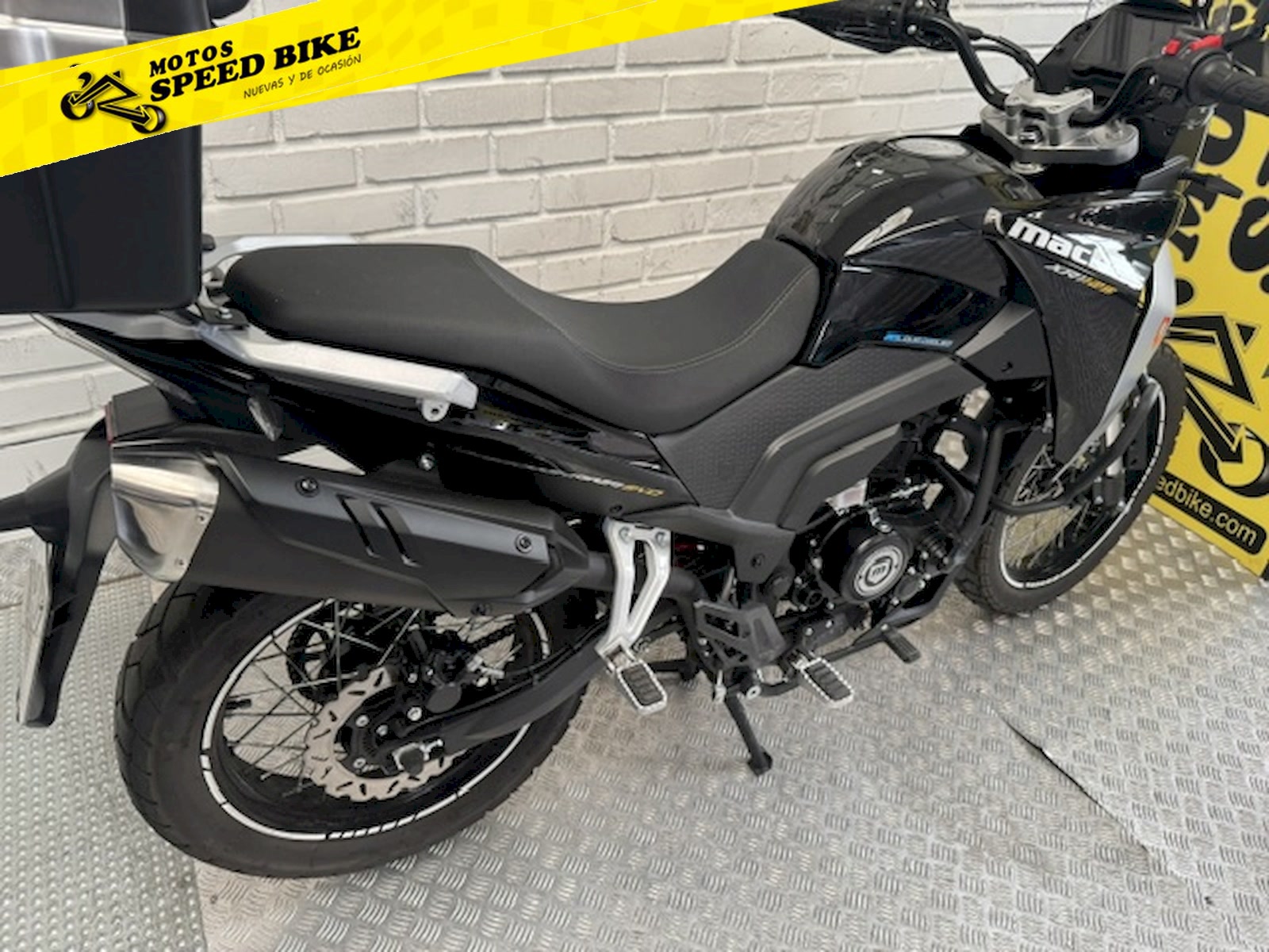 Macbor Montana XR1 125 Evo de ocasión en Madrid - imagen 5