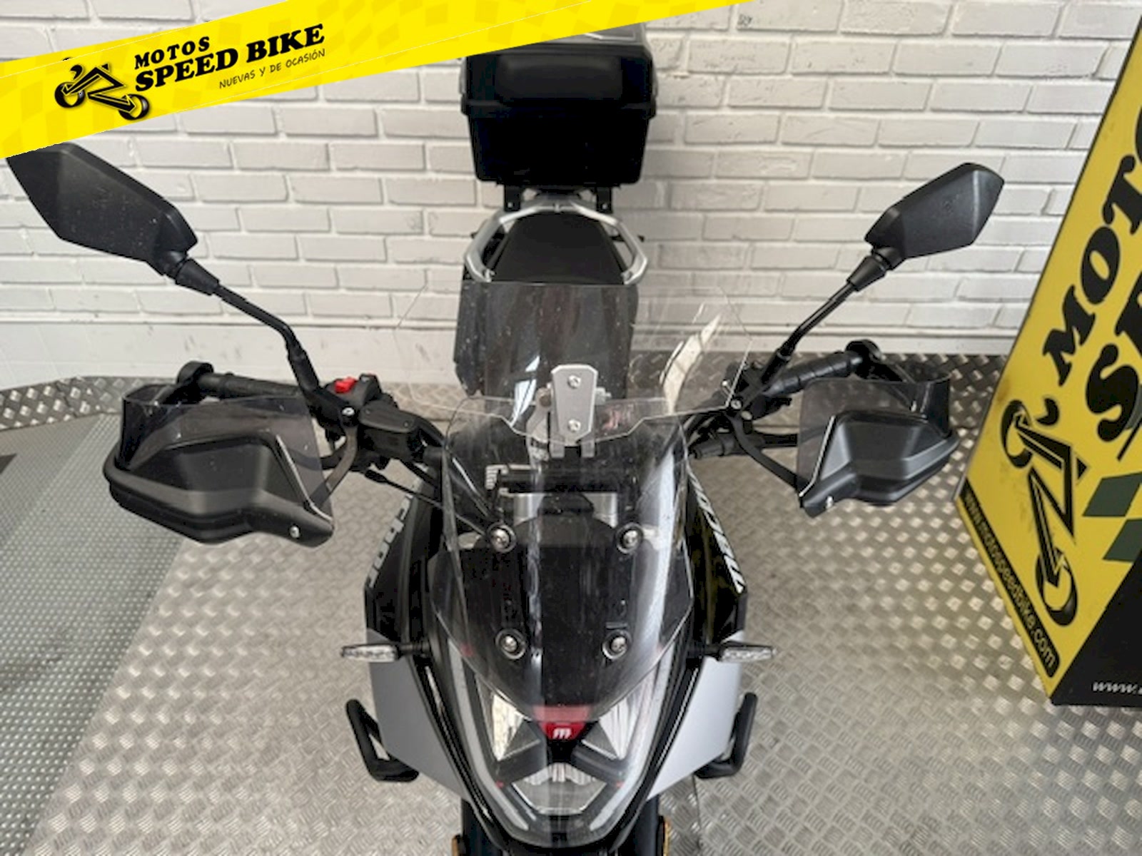 Macbor Montana XR1 125 Evo de ocasión en Madrid - imagen 8
