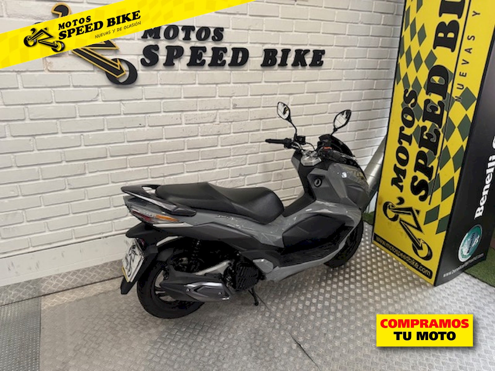 Sym Jet X 125 de ocasión en Madrid - imagen 4