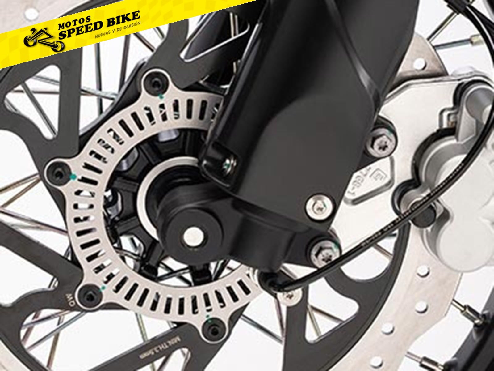 QJ Motor COV 125 en Madrid - imagen 6