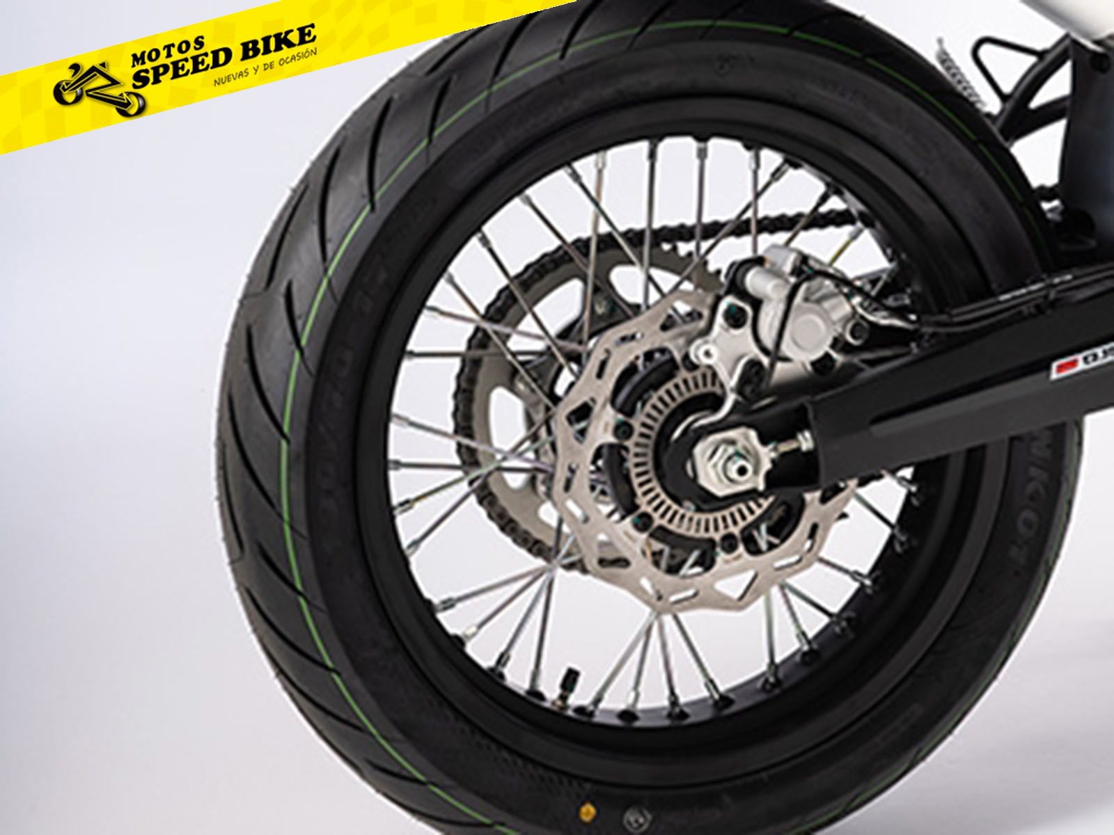 QJ Motor COV 125 en Madrid - imagen 8