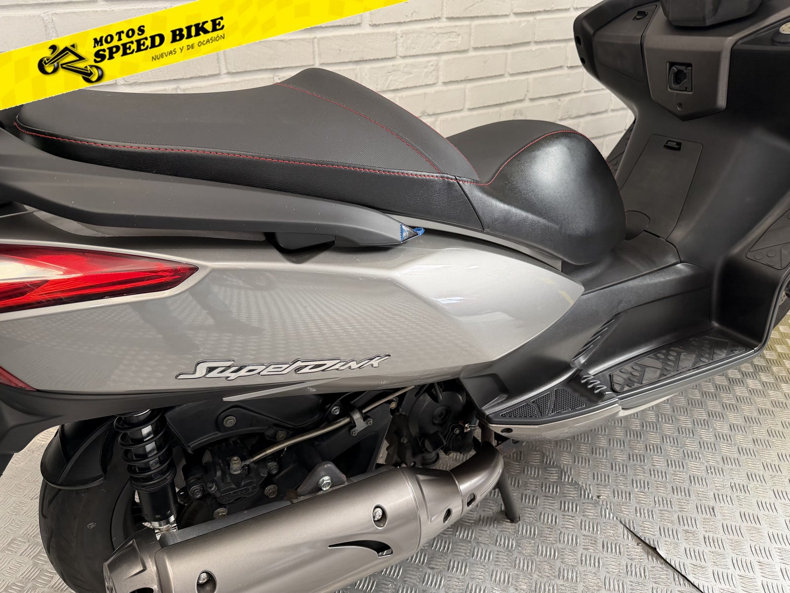 Kymco Super dink 125i ABS de ocasión en Madrid - imagen 13