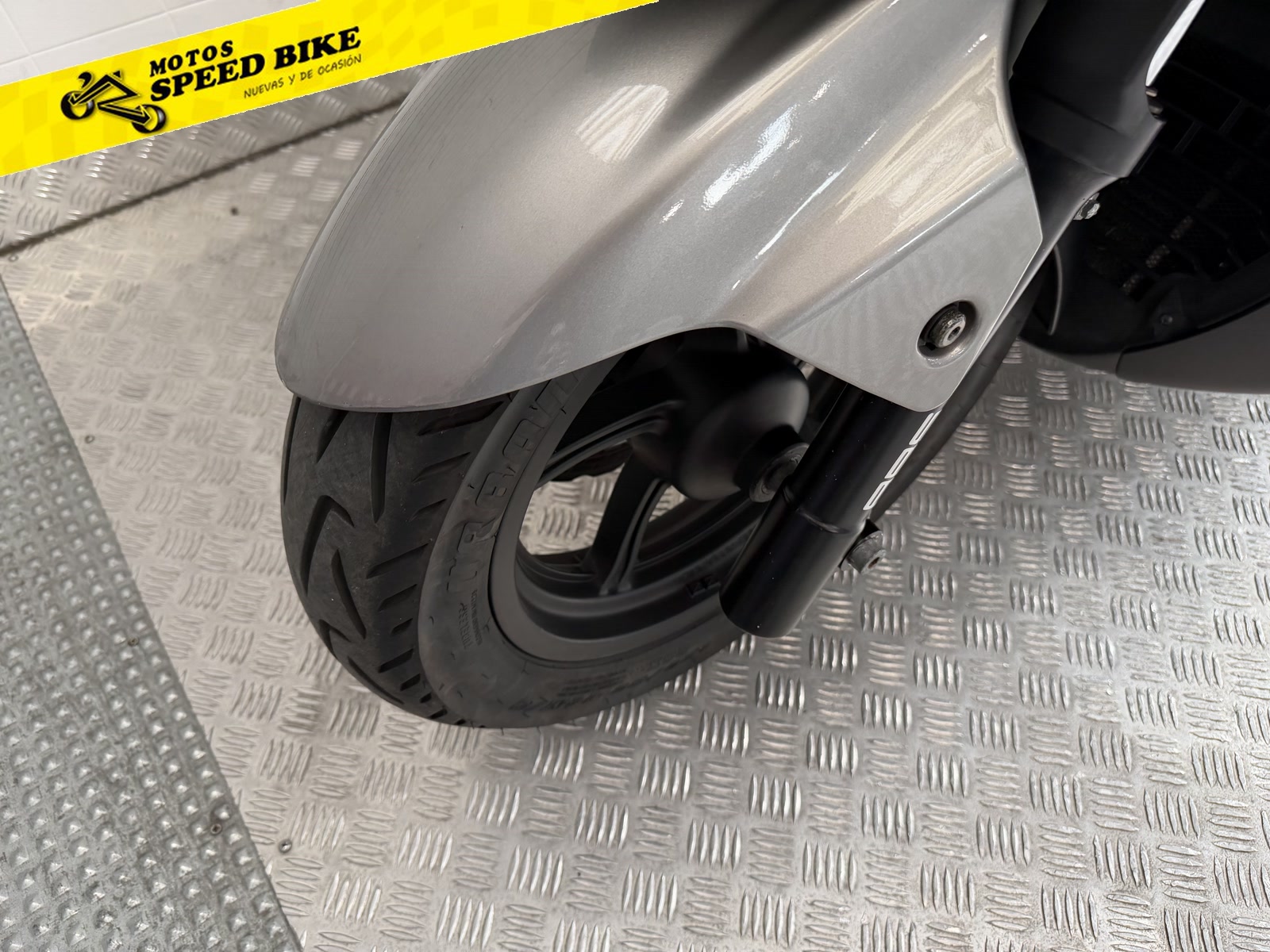 Kymco Super dink 125i ABS de ocasión en Madrid - imagen 17