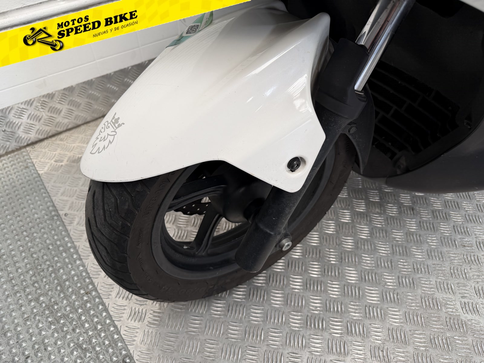 Kymco Super dink 125i de ocasión en Madrid - imagen 14