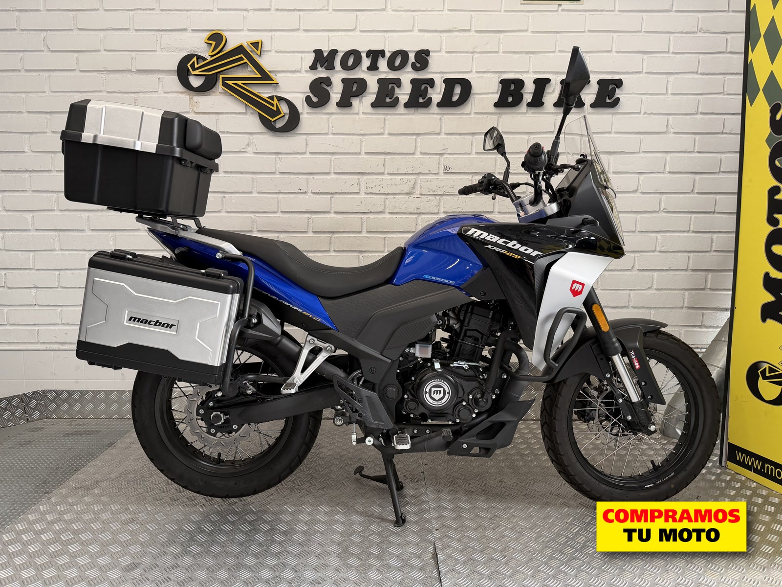 Macbor Montana XR1 125 EVO
