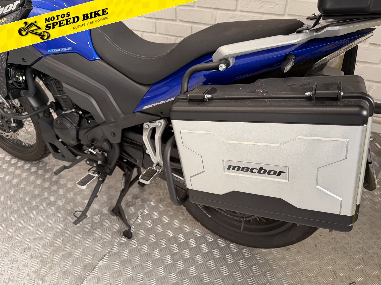 Macbor Montana XR1 125 EVO - miniatura 10