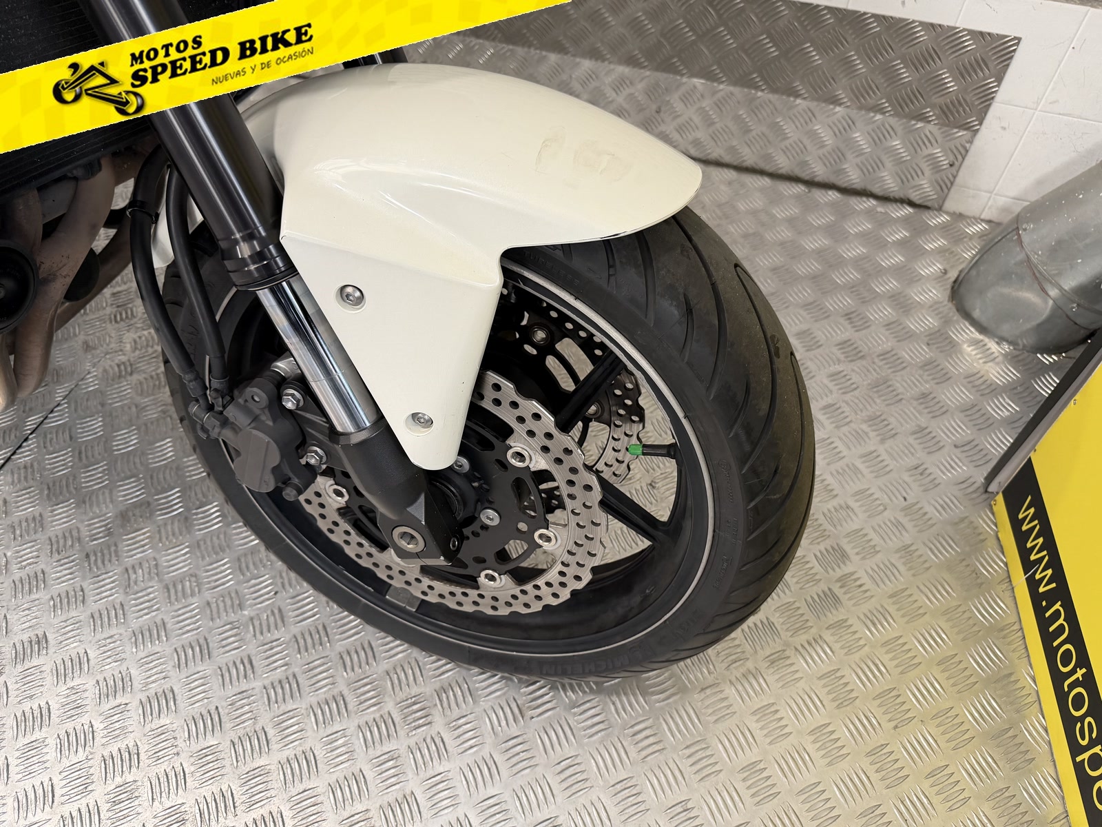 Kawasaki Z 750 ABS - miniatura 11