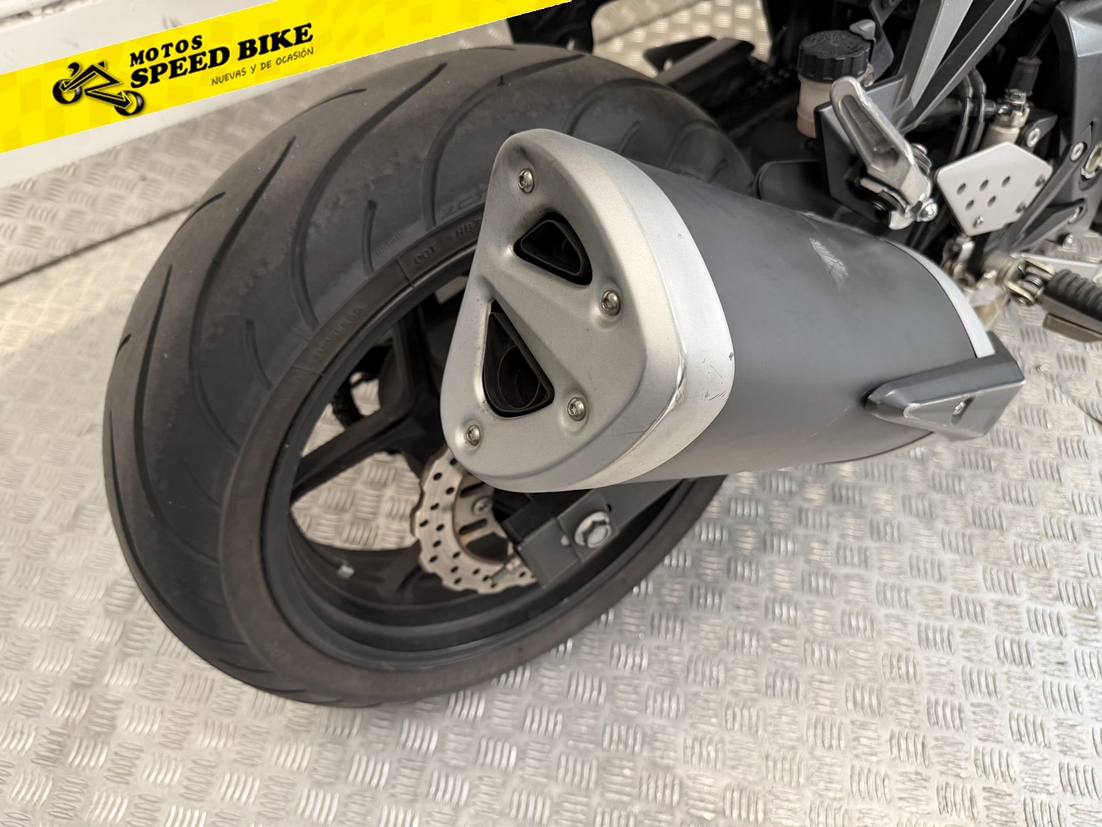 Kawasaki Z 750 ABS - miniatura 9