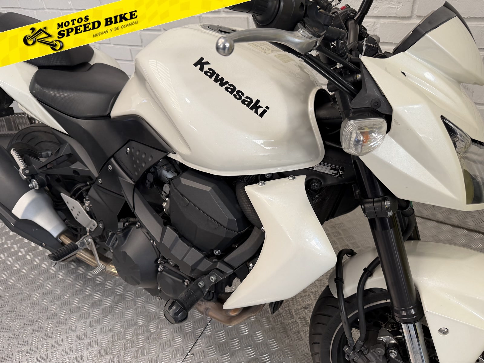 Kawasaki Z 750 ABS - miniatura 12