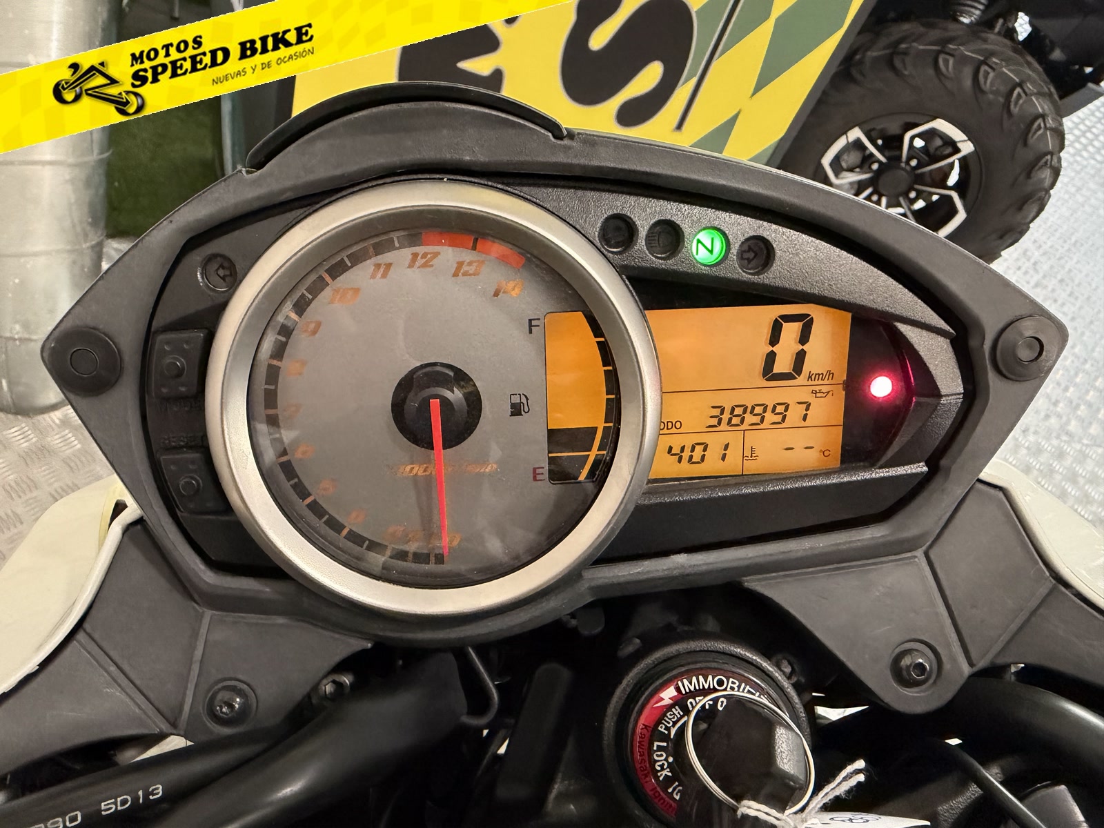 Kawasaki Z 750 ABS de ocasión en Madrid - imagen 13