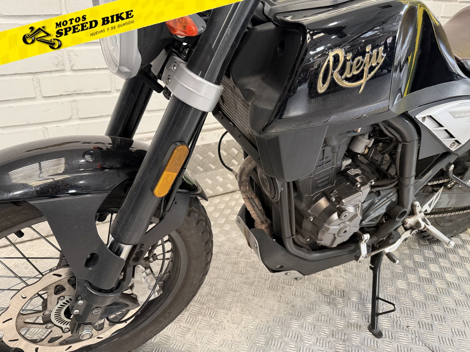 Rieju Century 125 de ocasión en Madrid - imagen 18
