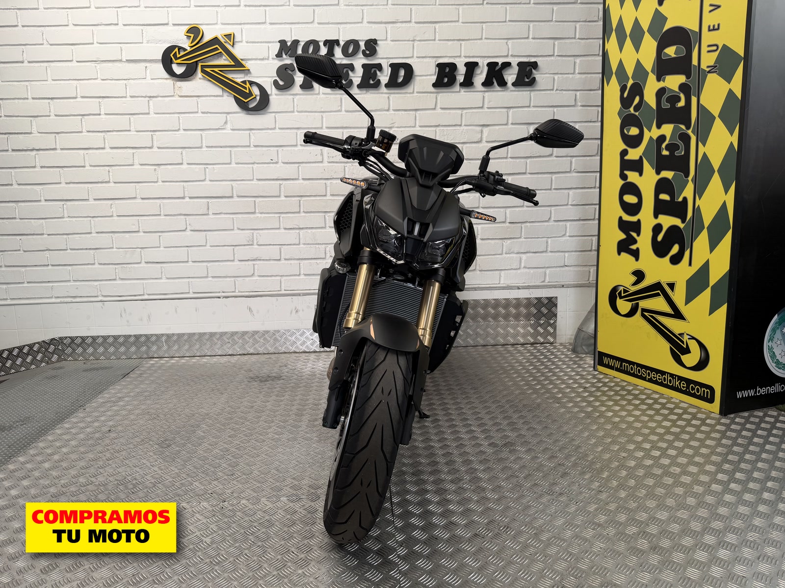 QJ Motor SRK 800 R - miniatura 4